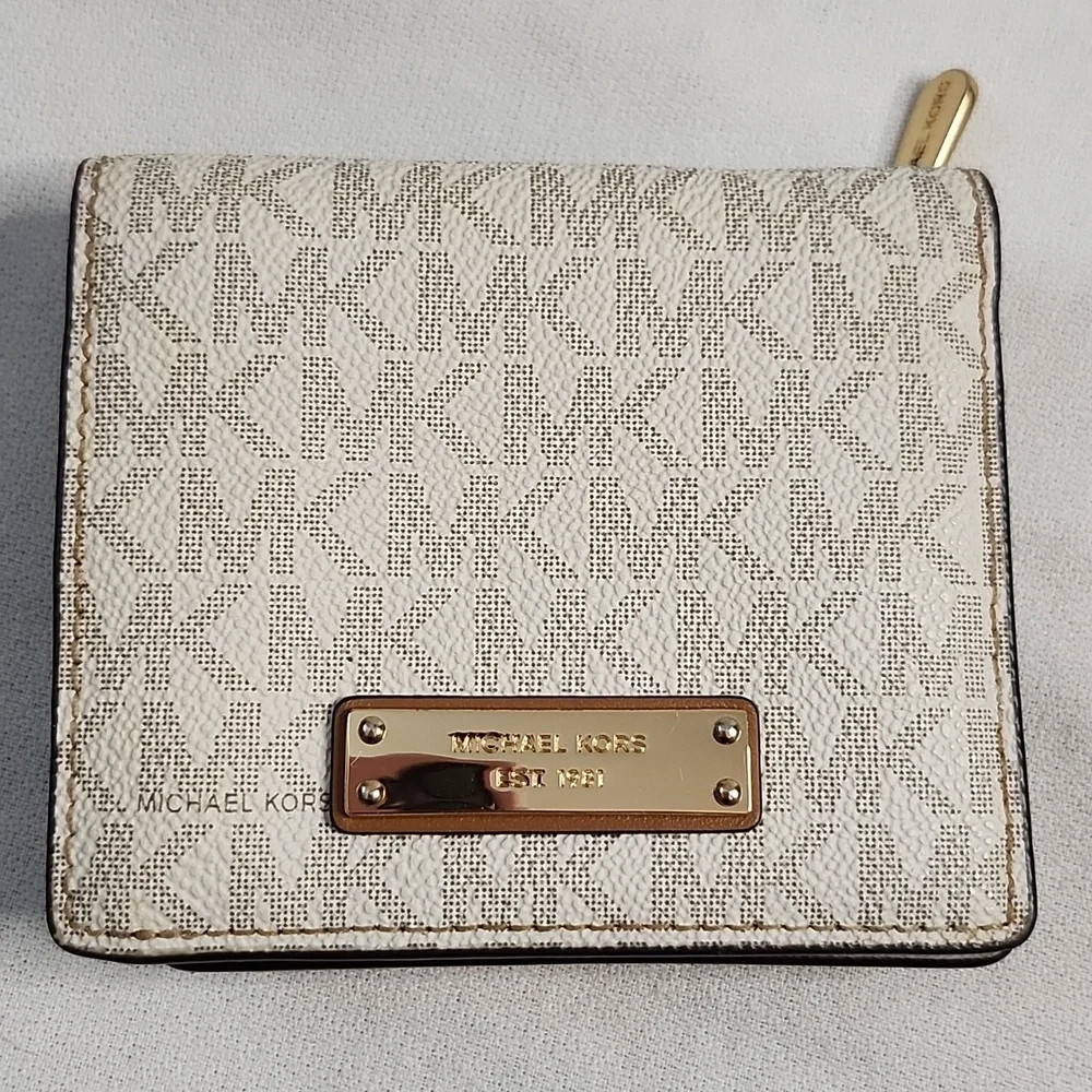 Michael Kors Jet Set Blush Zip Chain Crossbody W/ Coordinating Card Holder Set